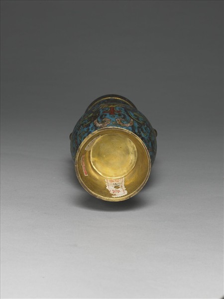 掐絲琺瑯瓶（五供）