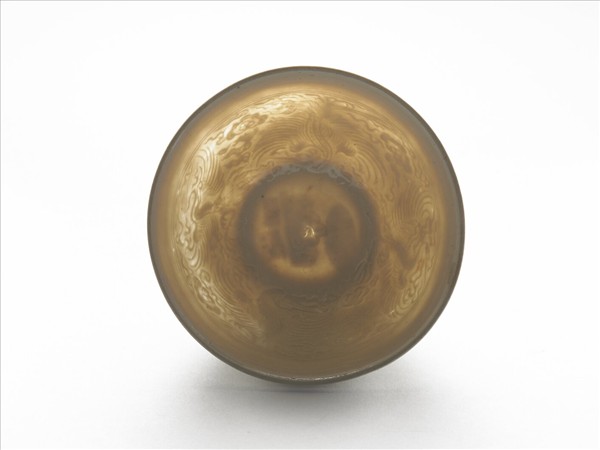 白瓷印花仙鶴紋碗