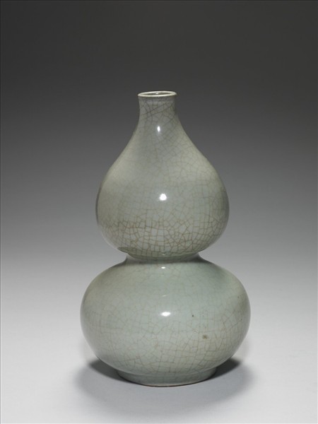 官窯型青瓷葫蘆瓶