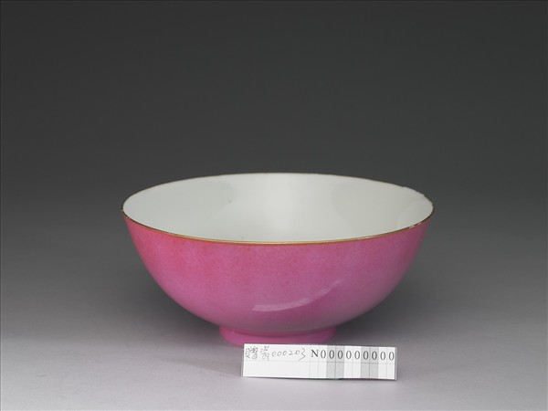 胭脂紅釉碗