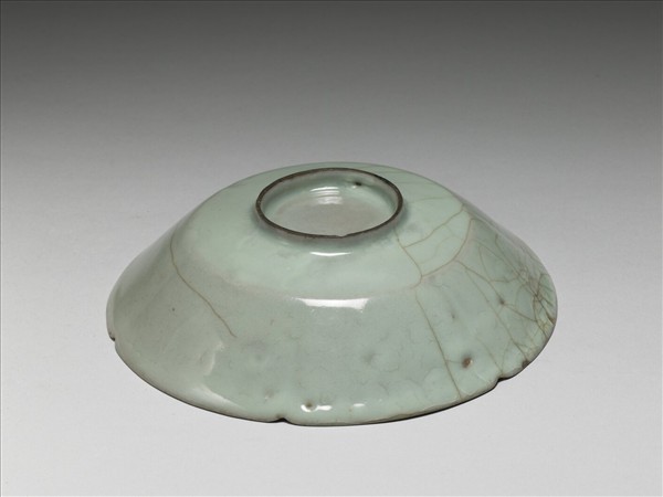 官窯 青瓷葵口盤