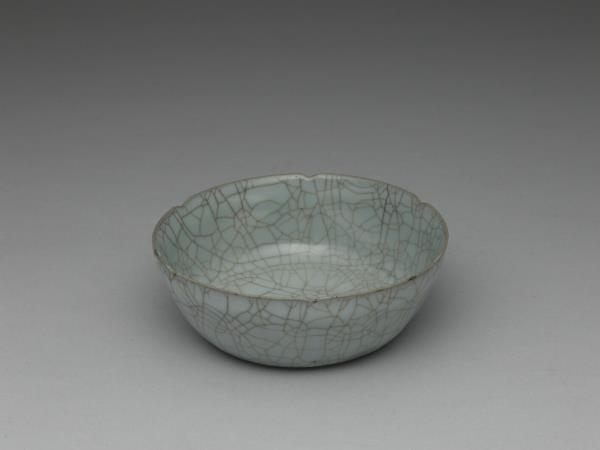 官窯 青瓷葵口洗