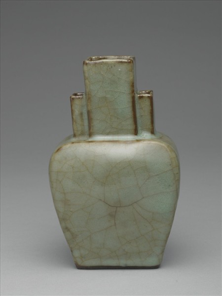 仿官釉青瓷三管扁壺