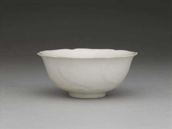 甜白暗花葵花式茶鍾