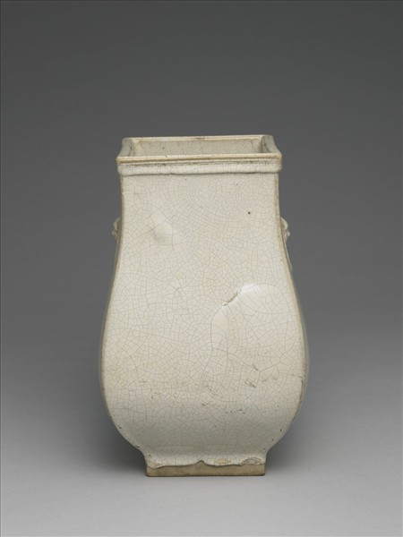 石灣窯 白瓷獸環鈁