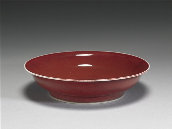 寶石紅釉碟