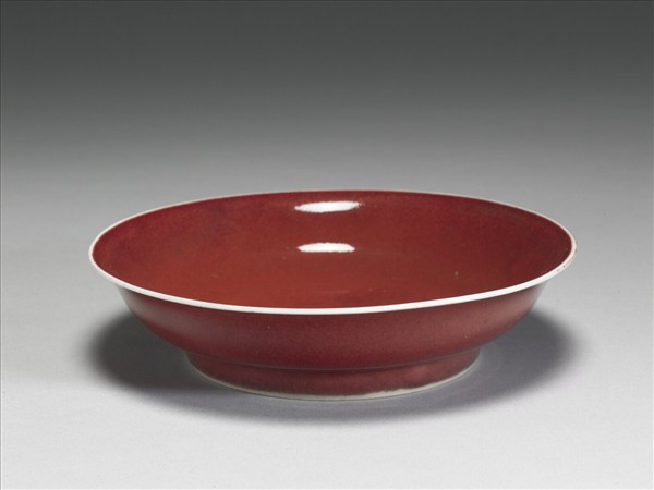 寶石紅釉碟