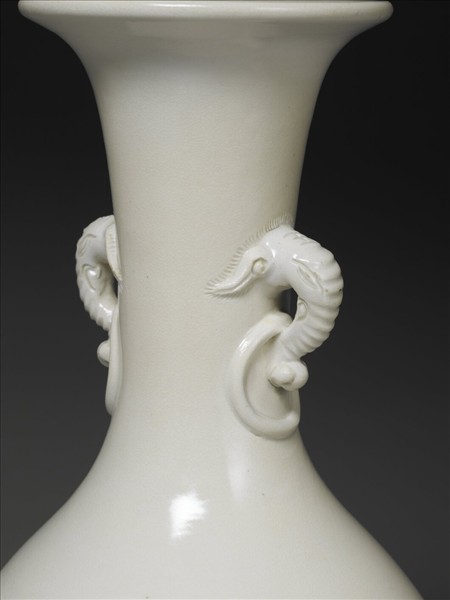 宿州窯 白瓷象耳尊