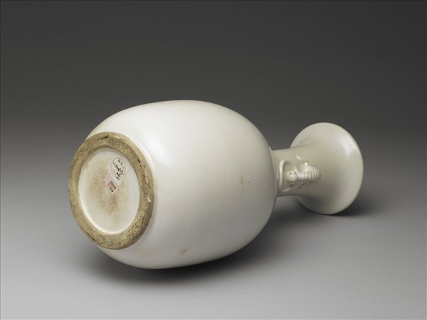宿州窯 白瓷象耳尊