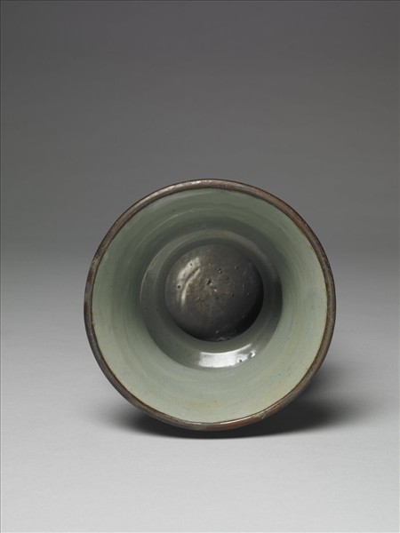 餘杭窯 青瓷三羊尊