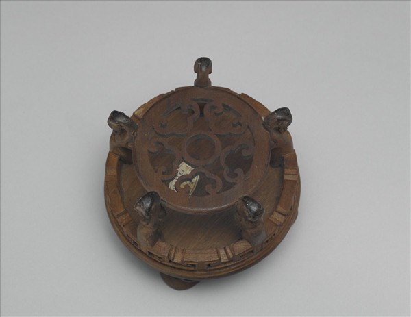 蓮塘紋圓形木座