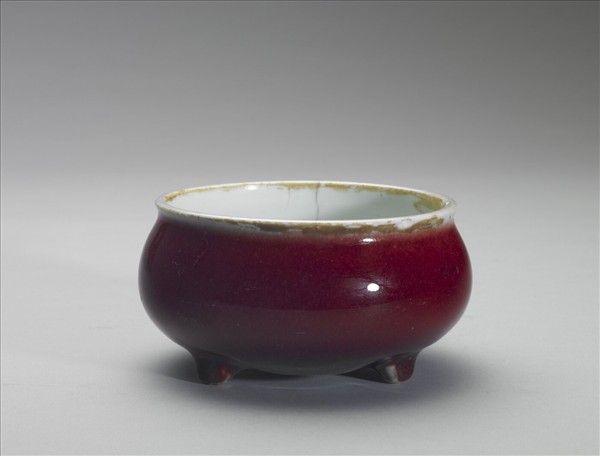 郎窯 寶石紅三足圓爐