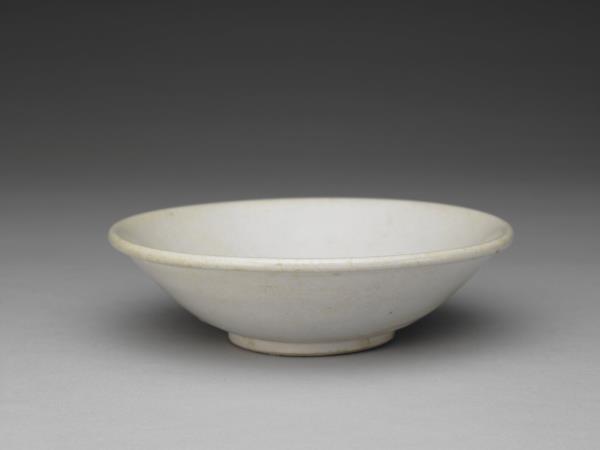 邢窯 白釉玉璧足茶碗