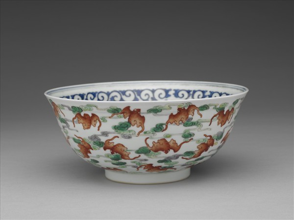 粉彩洪福齊天紋碗