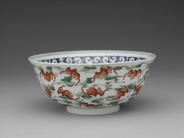 粉彩洪福齊天紋碗