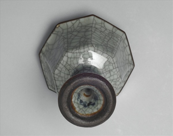 仿哥淺青八方高足桮