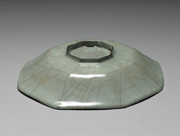 南宋官窯 青瓷八方盤