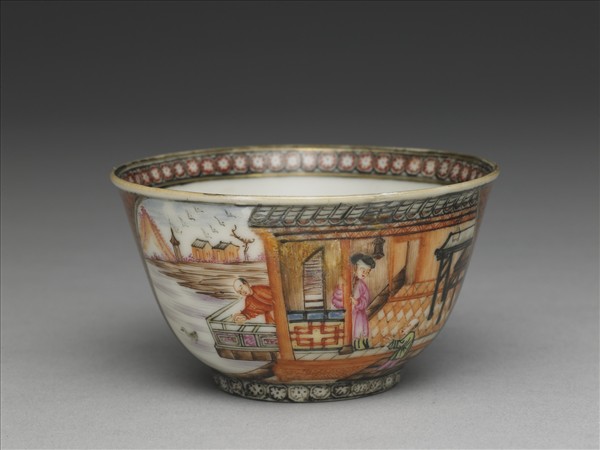 粉彩山水人物圖杯