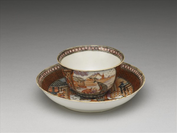 粉彩山水人物圖杯