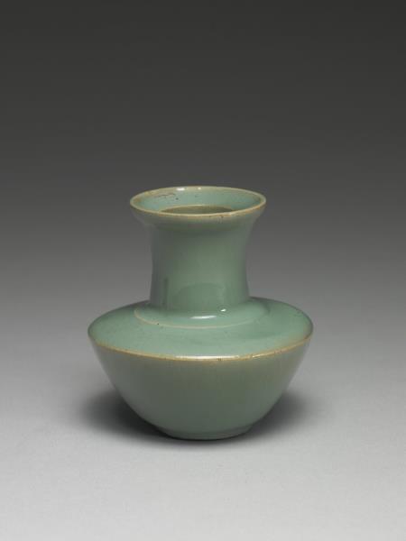 青釉瓶