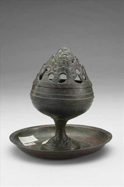 龍紋風字硯- 故宮