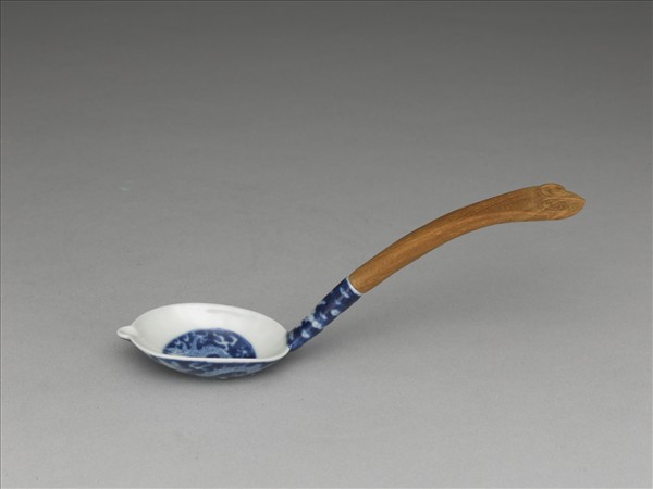 青花龍紋匙