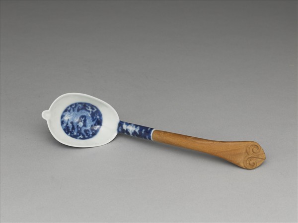 青花龍紋匙