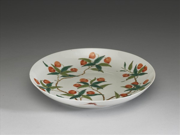 五彩折枝桃實盤