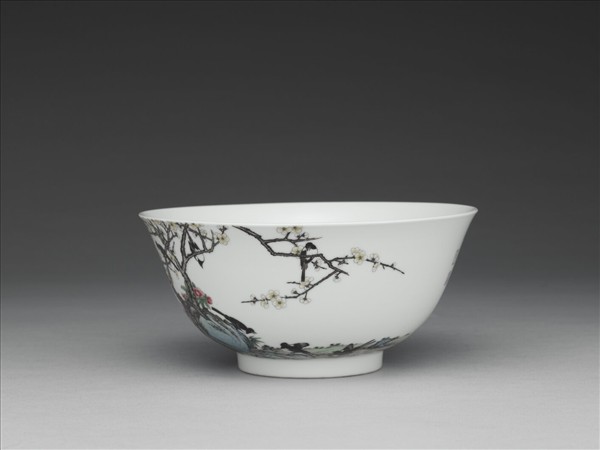 琺瑯彩瓷茶梅十二喜碗