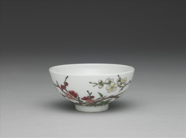 琺瑯彩梅竹先春圖杯