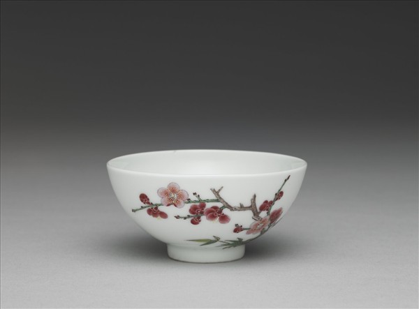 琺瑯彩梅竹先春圖杯