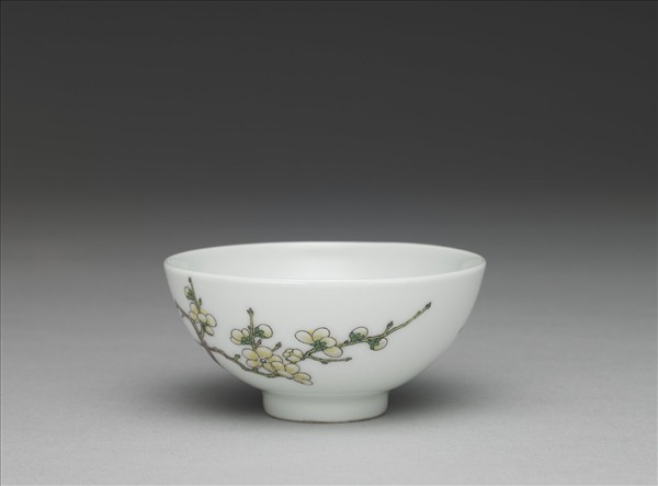 琺瑯彩梅竹先春圖杯