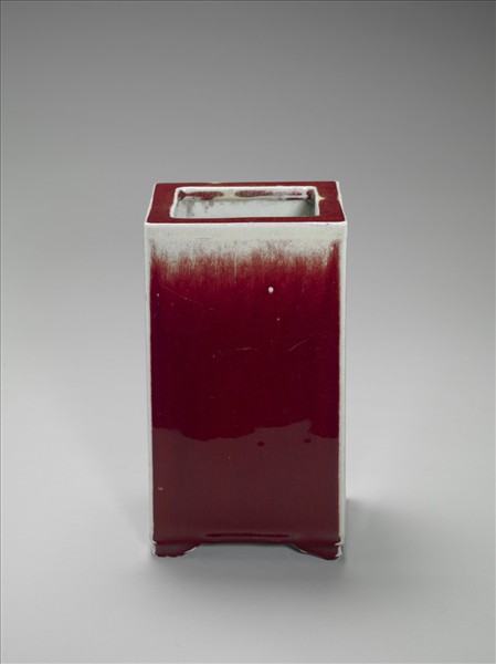 寶石紅釉方瓶