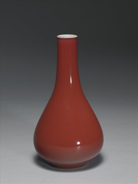 霽紅釉膽瓶