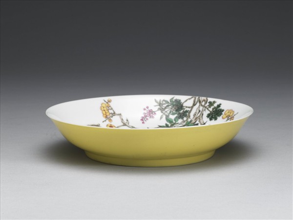 琺瑯彩三秀圖盤