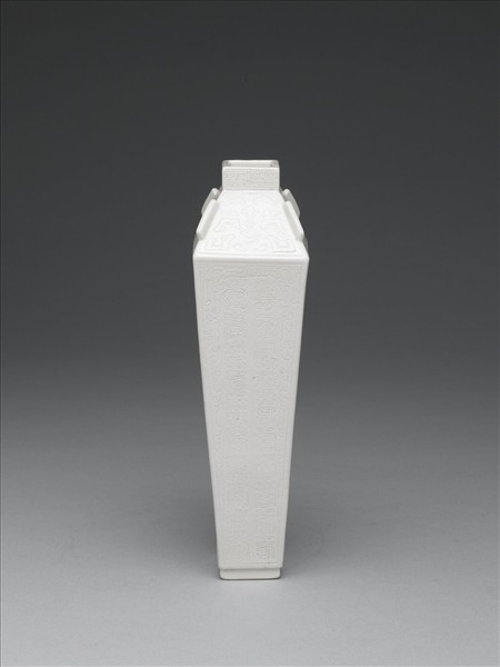 白瓷百壽紋方瓶