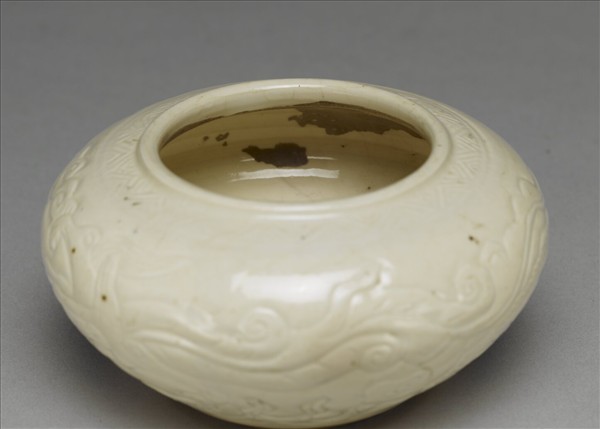 臨川窯 白瓷靈芝水盛