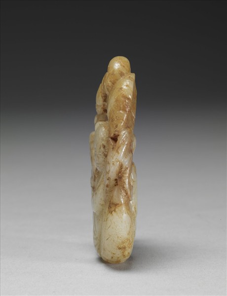 童子戲鵝玉霞帔墜