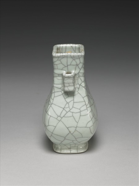 仿哥釉貫耳方瓶