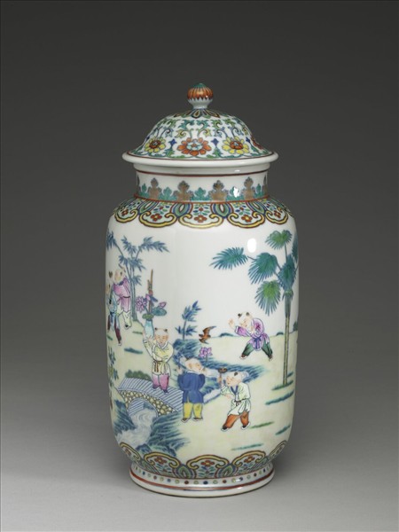 鬥彩嬰戲圖蓋罐