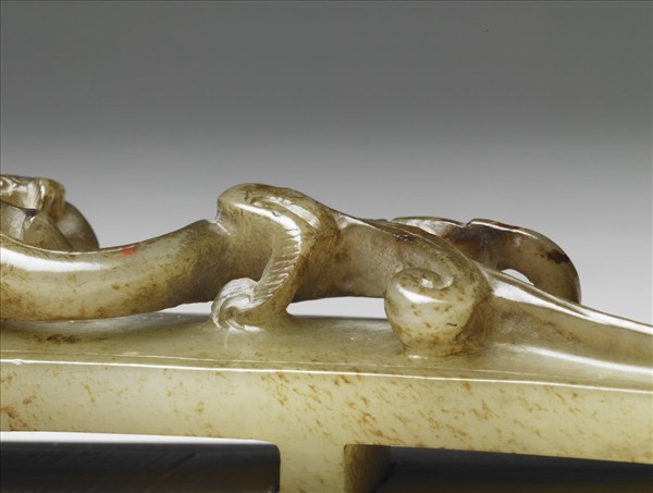 紫檀木嵌熊獸紋玉劍璏壓尺