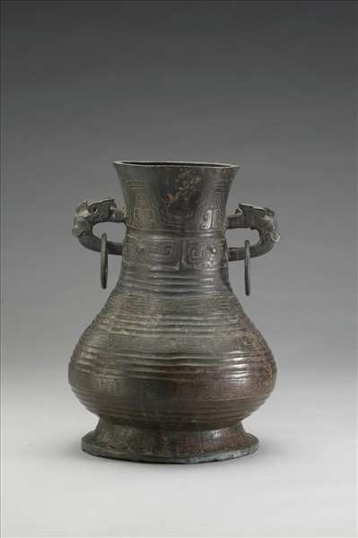 竊曲紋壺