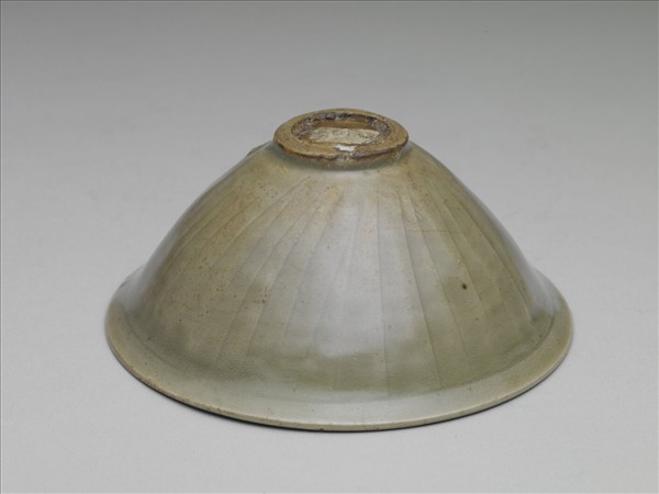 耀州窯 青瓷印花菊花紋茶盞