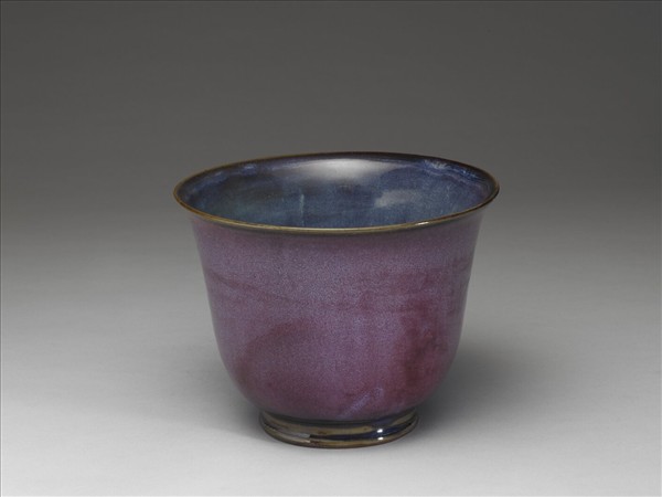 鈞窯 天藍葡萄紫釉仰鐘式花盆