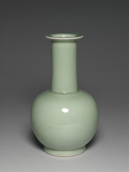 仿龍泉釉盤口瓶