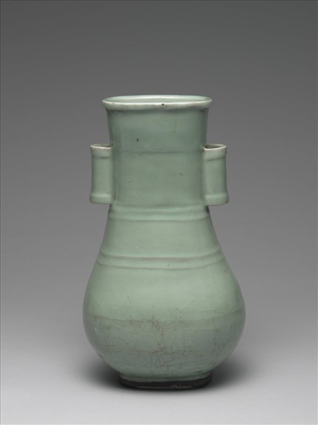 龍泉窯 青瓷貫耳壺