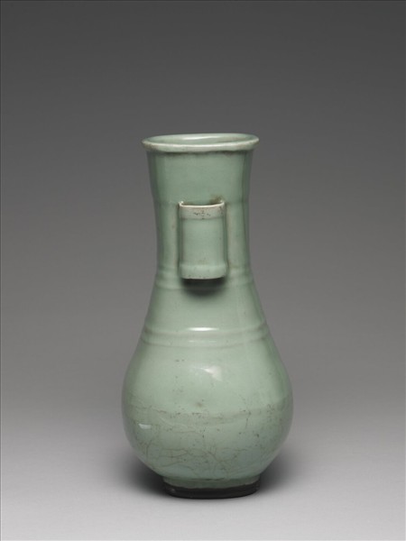 龍泉窯 青瓷貫耳壺