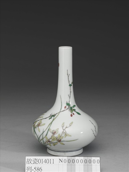 琺瑯彩花卉紋瓶