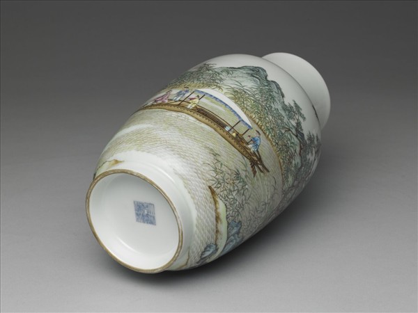 洋彩泛舟煮茶圖瓶