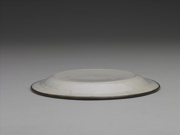 定窯 白瓷印花鴛鴦紋盤